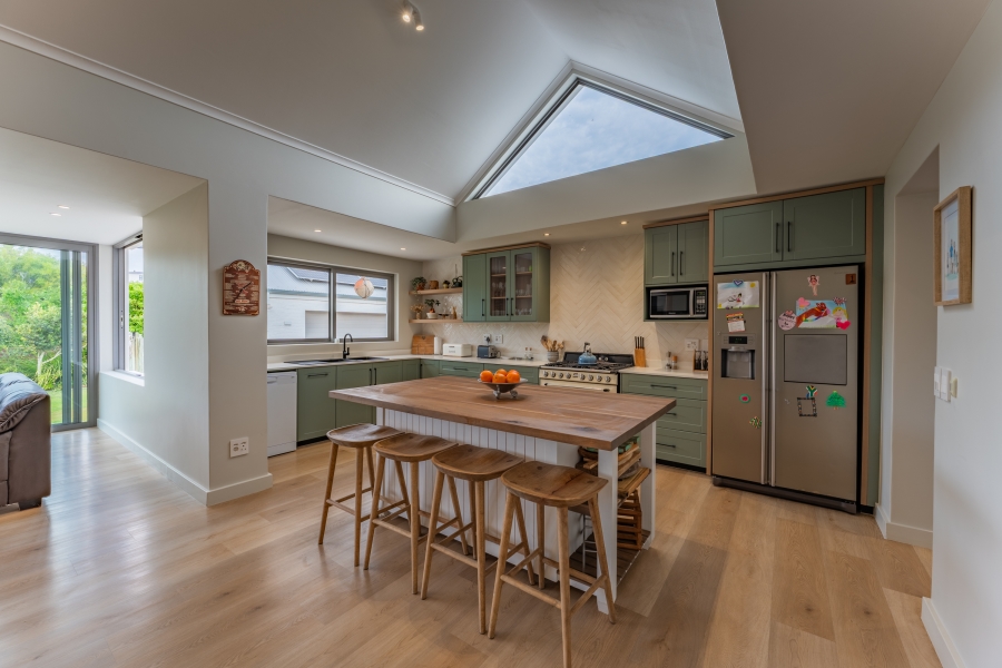 4 Bedroom Property for Sale in Cape St Francis Eastern Cape